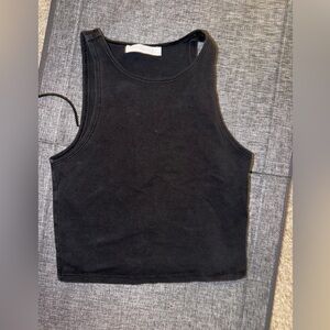 Black Sleeveless Crop Top